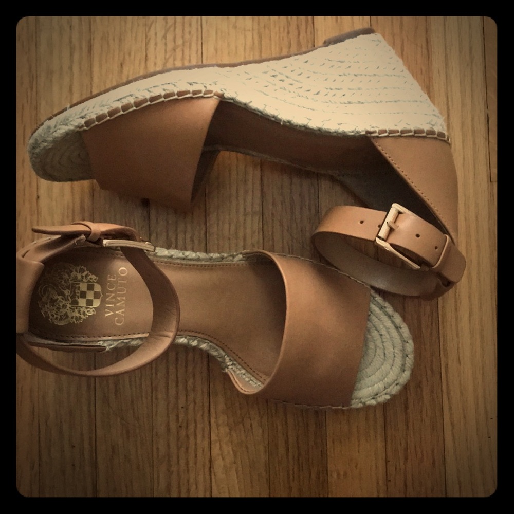Never worn, Vince Camuto tan/camel espadrilles